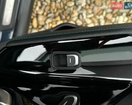 Синій Кіа Niro, об'ємом двигуна 0 л та пробігом 32 тис. км за 23900 $, фото 16 на Automoto.ua