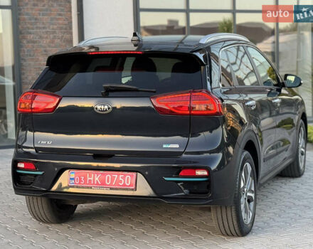 Синий Киа Niro, объемом двигателя 0 л и пробегом 130 тыс. км за 18900 $, фото 23 на Automoto.ua