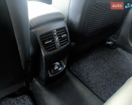 Синій Кіа Niro, об'ємом двигуна 0 л та пробігом 84 тис. км за 18500 $, фото 38 на Automoto.ua