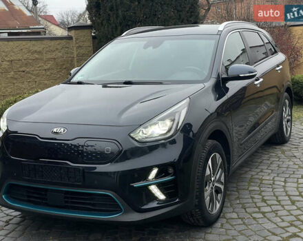 Синий Киа Niro, объемом двигателя 0 л и пробегом 115 тыс. км за 17900 $, фото 2 на Automoto.ua