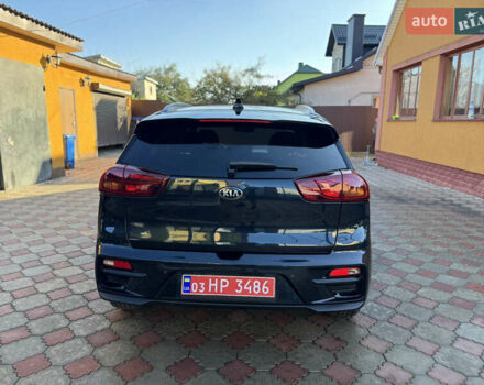 Синий Киа Niro, объемом двигателя 0 л и пробегом 170 тыс. км за 17999 $, фото 4 на Automoto.ua