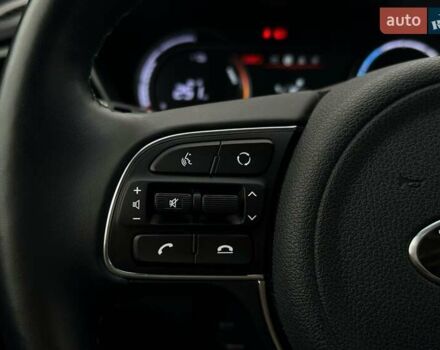 Синій Кіа Niro, об'ємом двигуна 0 л та пробігом 32 тис. км за 23900 $, фото 42 на Automoto.ua
