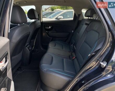 Синій Кіа Niro, об'ємом двигуна 0 л та пробігом 75 тис. км за 23900 $, фото 58 на Automoto.ua