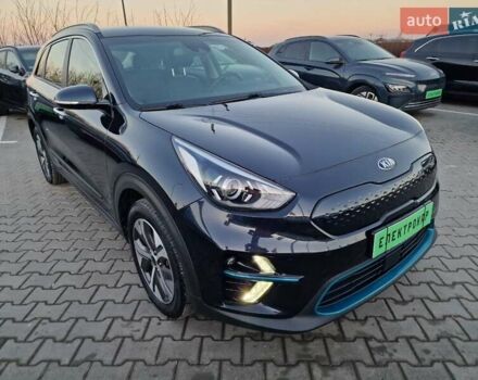 Синий Киа Niro, объемом двигателя 0 л и пробегом 168 тыс. км за 19300 $, фото 1 на Automoto.ua