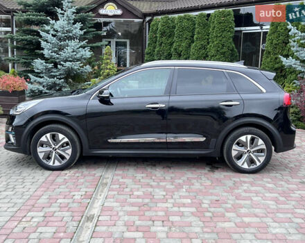 Синій Кіа Niro, об'ємом двигуна 0 л та пробігом 107 тис. км за 19200 $, фото 12 на Automoto.ua