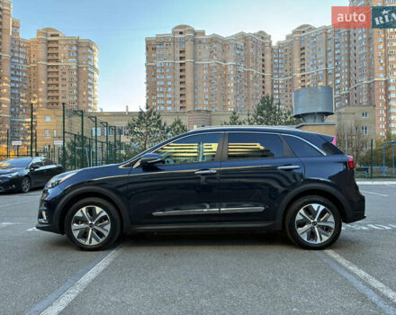 Киа Niro 2020 в Киеве на Automoto.ua Синий Киа Niro, объемом двигателя 0 л и пробегом 131 тыс. км за 17999 $, фото 8 на Automoto.ua