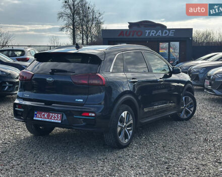 Синий Киа Niro, объемом двигателя 0 л и пробегом 76 тыс. км за 19999 $, фото 9 на Automoto.ua