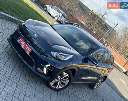 Синий Киа Niro, объемом двигателя 0 л и пробегом 92 тыс. км за 18799 $, фото 1 на Automoto.ua