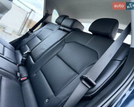 Синій Кіа Niro, об'ємом двигуна 0 л та пробігом 81 тис. км за 19350 $, фото 70 на Automoto.ua
