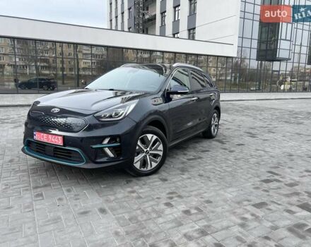 Синий Киа Niro, объемом двигателя 0 л и пробегом 89 тыс. км за 17500 $, фото 2 на Automoto.ua