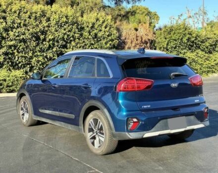 Синій Кіа Niro, об'ємом двигуна 1.6 л та пробігом 37 тис. км за 10100 $, фото 5 на Automoto.ua