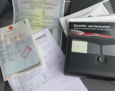 Синій Кіа Niro, об'ємом двигуна 0 л та пробігом 150 тис. км за 18000 $, фото 62 на Automoto.ua