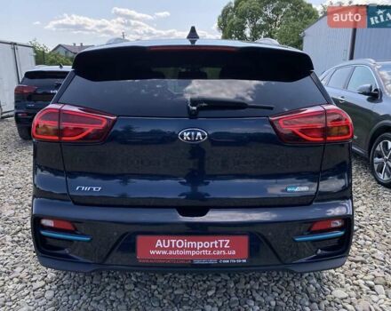 Синій Кіа Niro, об'ємом двигуна 0 л та пробігом 75 тис. км за 23900 $, фото 12 на Automoto.ua