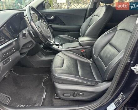 Синій Кіа Niro, об'ємом двигуна 0 л та пробігом 170 тис. км за 18300 $, фото 14 на Automoto.ua