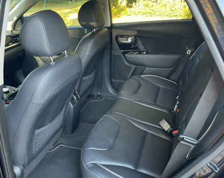 Синій Кіа Niro, об'ємом двигуна 0 л та пробігом 109 тис. км за 20578 $, фото 11 на Automoto.ua