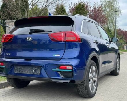 Синій Кіа Niro, об'ємом двигуна 0 л та пробігом 56 тис. км за 16000 $, фото 5 на Automoto.ua
