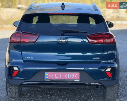 Синій Кіа Niro, об'ємом двигуна 1.58 л та пробігом 76 тис. км за 21300 $, фото 6 на Automoto.ua