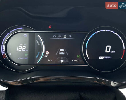 Синий Киа Niro, объемом двигателя 0 л и пробегом 119 тыс. км за 21800 $, фото 46 на Automoto.ua