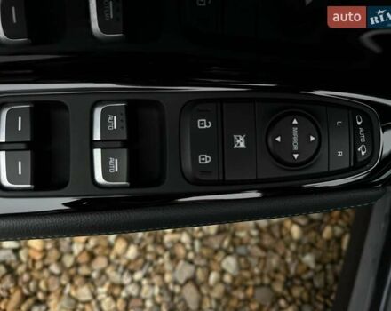 Синій Кіа Niro, об'ємом двигуна 0 л та пробігом 32 тис. км за 23900 $, фото 35 на Automoto.ua