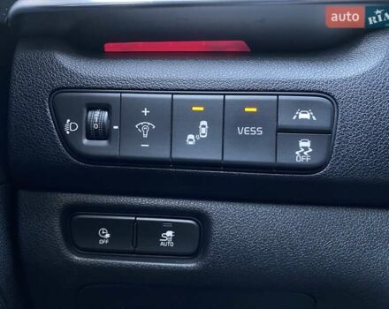 Синий Киа Niro, объемом двигателя 0 л и пробегом 48 тыс. км за 24700 $, фото 5 на Automoto.ua