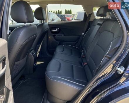 Синий Киа Niro, объемом двигателя 0 л и пробегом 48 тыс. км за 24700 $, фото 50 на Automoto.ua