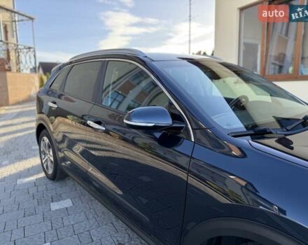 Синий Киа Niro, объемом двигателя 0 л и пробегом 78 тыс. км за 20950 $, фото 15 на Automoto.ua