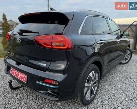 Синій Кіа Niro, об'ємом двигуна 0 л та пробігом 81 тис. км за 19350 $, фото 41 на Automoto.ua