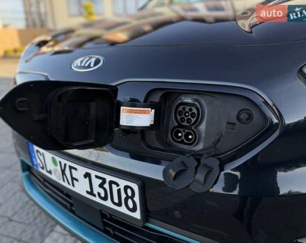 Синий Киа Niro, объемом двигателя 0 л и пробегом 78 тыс. км за 20950 $, фото 119 на Automoto.ua