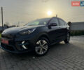 Синий Киа Niro, объемом двигателя 0 л и пробегом 156 тыс. км за 18900 $, фото 3 на Automoto.ua