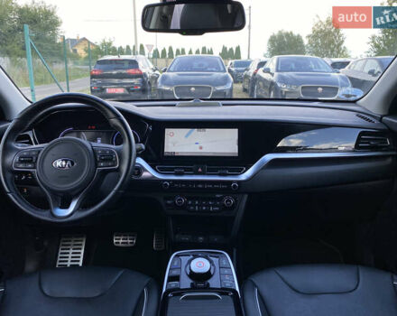 Синій Кіа Niro, об'ємом двигуна 0 л та пробігом 76 тис. км за 22900 $, фото 69 на Automoto.ua