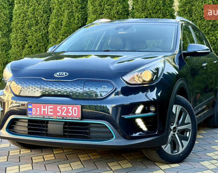 Киа Niro 2020 в Самборе на Automoto.ua Синий Киа Niro, объемом двигателя 0 л и пробегом 71 тыс. км за 19700 $, фото 3 на Automoto.ua