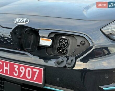 Синій Кіа Niro, об'ємом двигуна 0 л та пробігом 81 тис. км за 19350 $, фото 23 на Automoto.ua