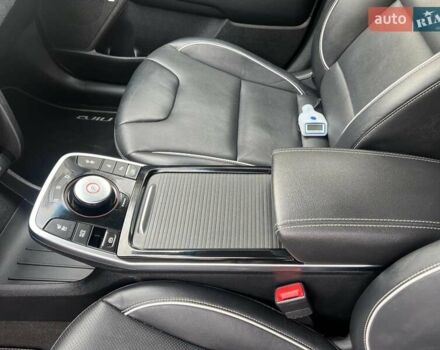 Синий Киа Niro, объемом двигателя 0 л и пробегом 89 тыс. км за 17500 $, фото 53 на Automoto.ua