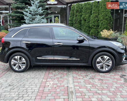 Синій Кіа Niro, об'ємом двигуна 0 л та пробігом 107 тис. км за 19200 $, фото 2 на Automoto.ua