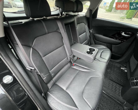 Синій Кіа Niro, об'ємом двигуна 0 л та пробігом 107 тис. км за 19200 $, фото 40 на Automoto.ua