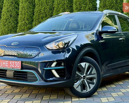 Киа Niro 2020 в Самборе на Automoto.ua Синий Киа Niro, объемом двигателя 0 л и пробегом 71 тыс. км за 19700 $, фото 4 на Automoto.ua