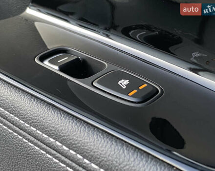 Синій Кіа Niro, об'ємом двигуна 0 л та пробігом 106 тис. км за 21900 $, фото 88 на Automoto.ua