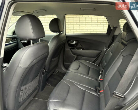 Синий Киа Niro, объемом двигателя 0 л и пробегом 115 тыс. км за 19900 $, фото 35 на Automoto.ua