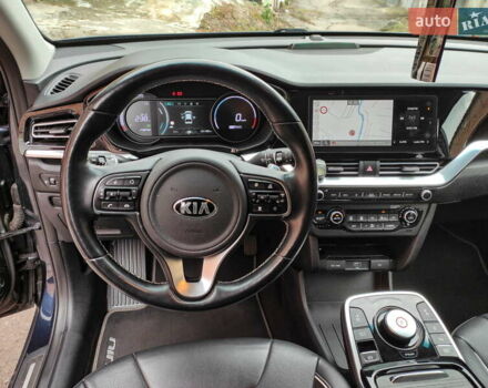 Синий Киа Niro, объемом двигателя 0 л и пробегом 131 тыс. км за 19500 $, фото 19 на Automoto.ua
