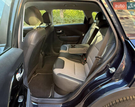 Синий Киа Niro, объемом двигателя 0 л и пробегом 131 тыс. км за 17999 $, фото 30 на Automoto.ua