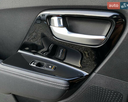 Синій Кіа Niro, об'ємом двигуна 0 л та пробігом 106 тис. км за 21900 $, фото 9 на Automoto.ua