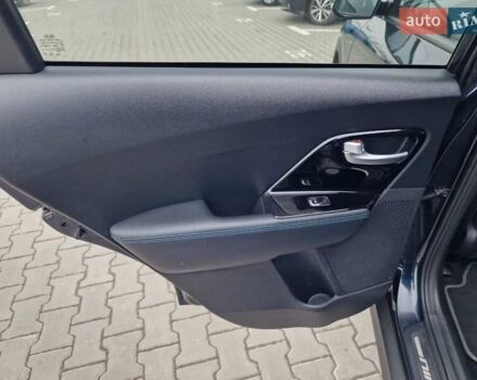 Синий Киа Niro, объемом двигателя 0 л и пробегом 173 тыс. км за 17700 $, фото 44 на Automoto.ua