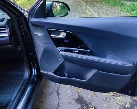 Киа Niro 2020 в Городке на Automoto.ua Синий Киа Niro, объемом двигателя 0 л и пробегом 135 тыс. км за 19856 $, фото 33 на Automoto.ua