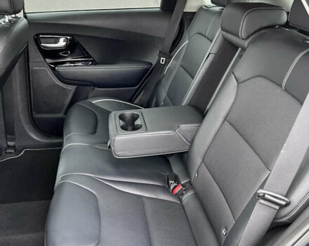 Синий Киа Niro, объемом двигателя 0 л и пробегом 126 тыс. км за 18548 $, фото 29 на Automoto.ua