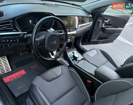Киа Niro 2020 в Киеве на Automoto.ua Синий Киа Niro, объемом двигателя 0 л и пробегом 131 тыс. км за 17999 $, фото 56 на Automoto.ua