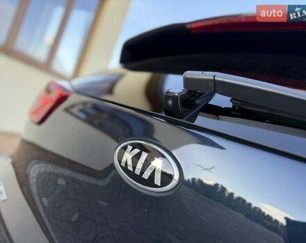 Синий Киа Niro, объемом двигателя 0 л и пробегом 78 тыс. км за 20950 $, фото 43 на Automoto.ua