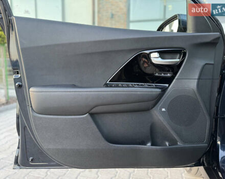 Синий Киа Niro, объемом двигателя 0 л и пробегом 130 тыс. км за 18900 $, фото 75 на Automoto.ua