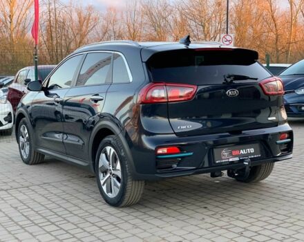 Синій Кіа Niro, об'ємом двигуна 0 л та пробігом 119 тис. км за 18455 $, фото 6 на Automoto.ua