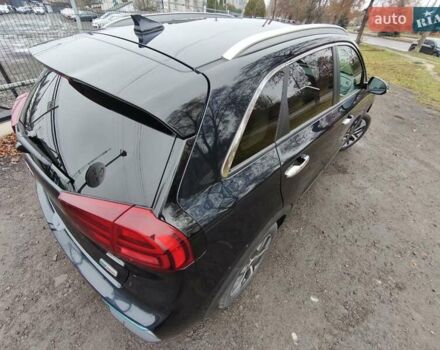 Синій Кіа Niro, об'ємом двигуна 0 л та пробігом 150 тис. км за 18000 $, фото 8 на Automoto.ua