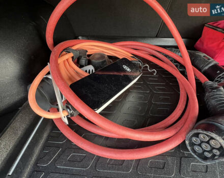 Синий Киа Niro, объемом двигателя 0 л и пробегом 92 тыс. км за 18799 $, фото 54 на Automoto.ua